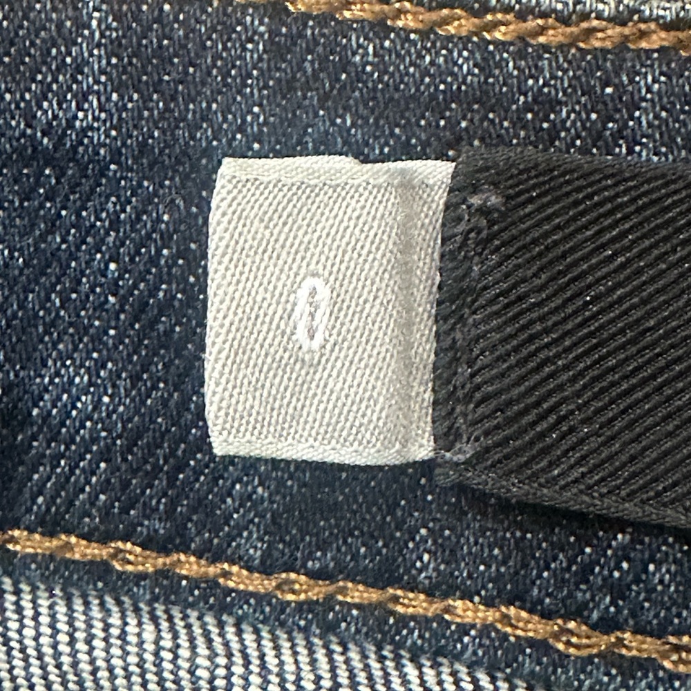 Kut from the Kloth• Cigarette Slim•REESE FAB AB• Straight Leg• Raw Hem• Size 0 - Picture 8 of 14
